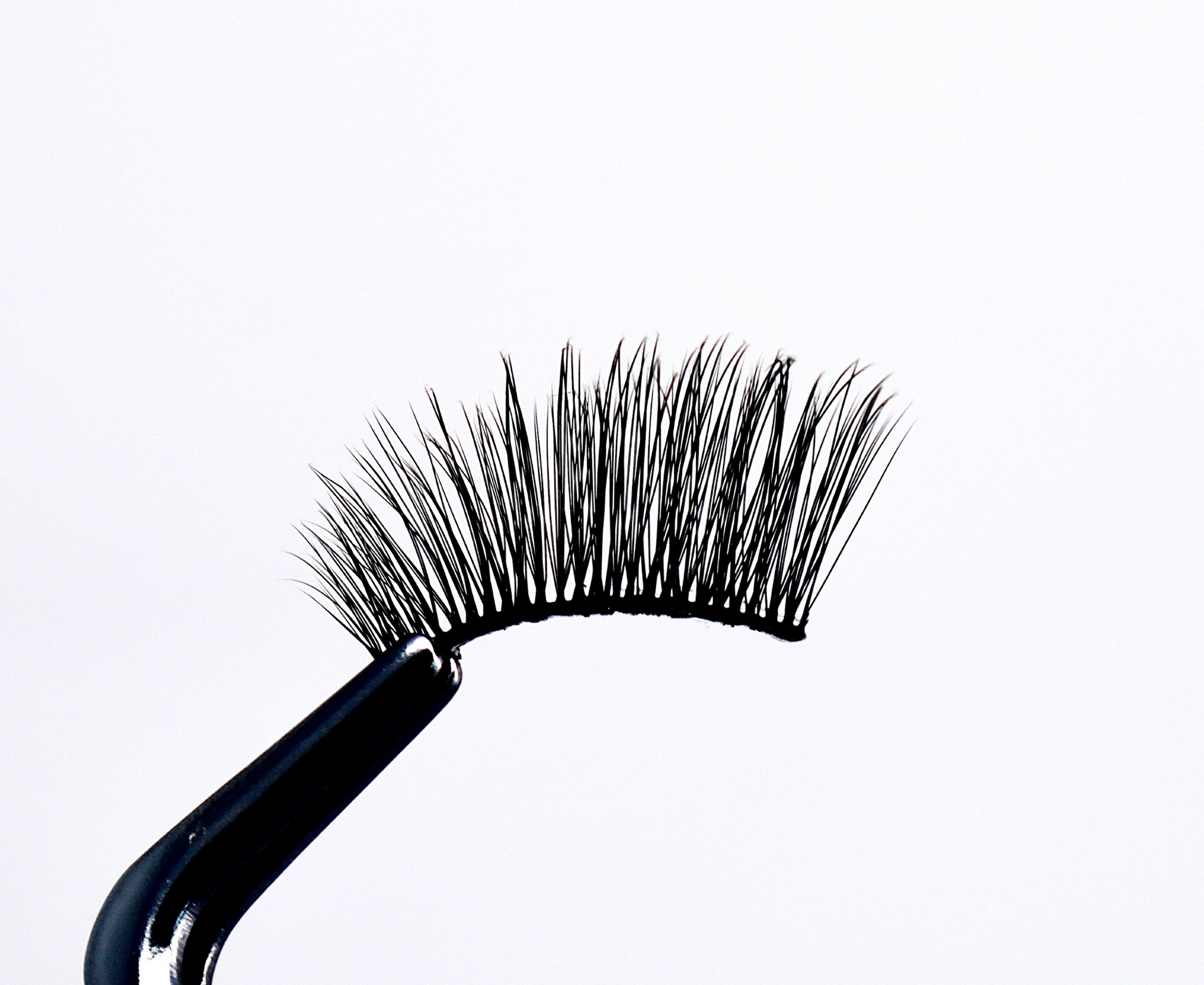 Close up product image, half lashes 